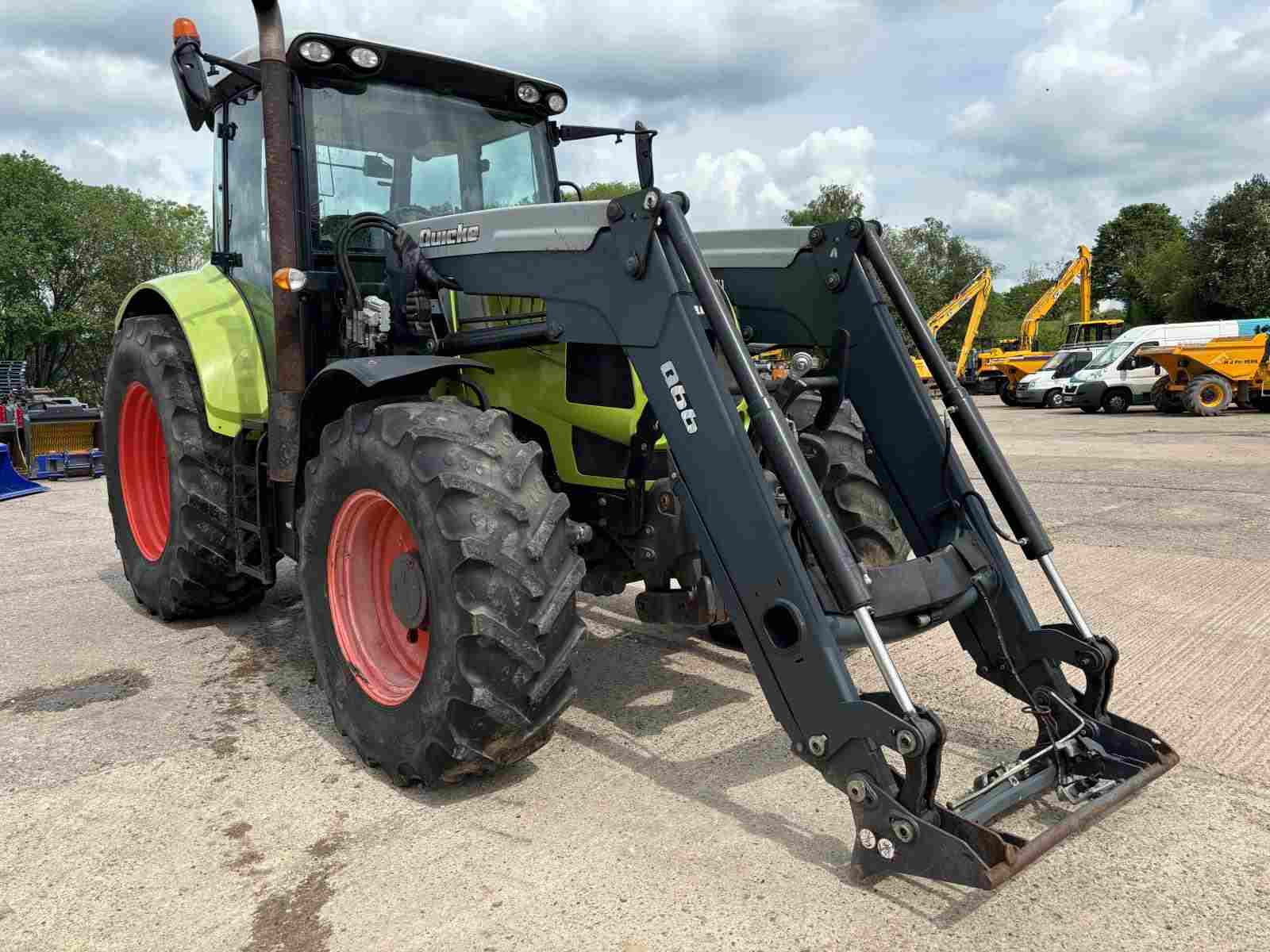 2010 CLAAS Arion 620 Tractor, Loader